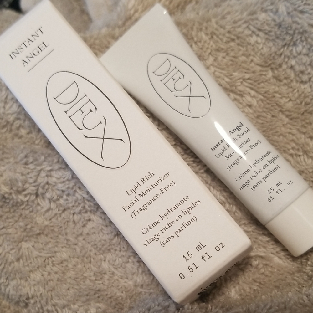 Dieux Skin Instant Angel Moisturizer